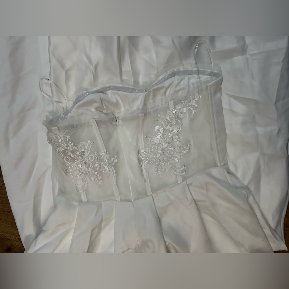 Lulus Eternal Gratitude White Floral Embroidered Strapless
Maxi Dress - Picture 6 of 8
